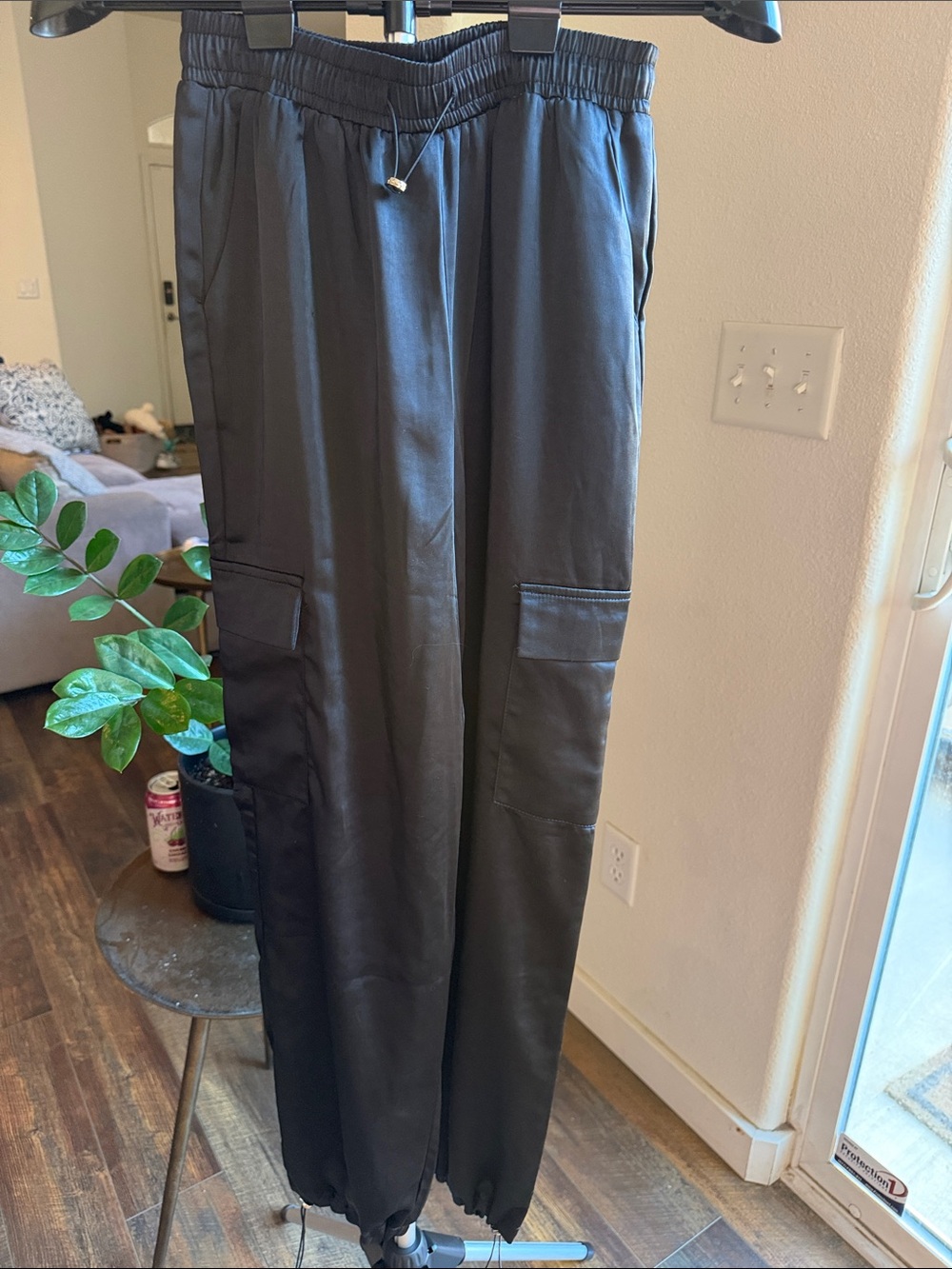 superdown Black Cargo parachute Pants Baddie Streetwear